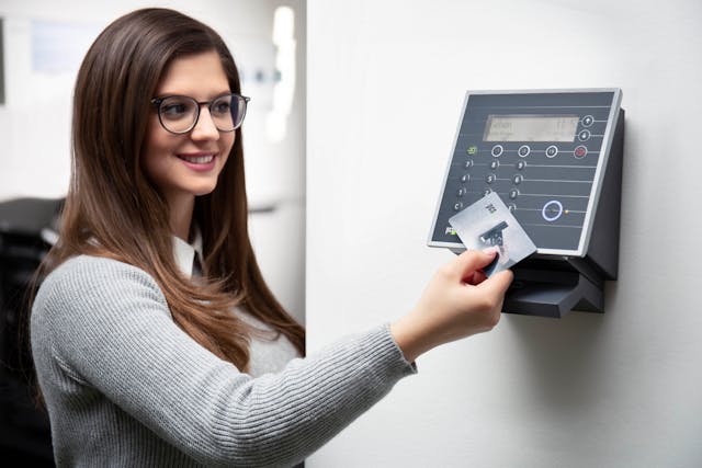 What Is RFID - Radio Frequency Identification?